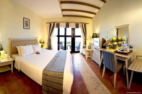 Hotel Centara Sandy Beach Resort Danang